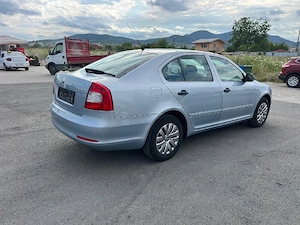 Skoda Octavia 1.4 benzină 80 cp - imagine 2