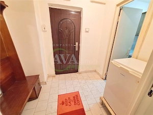 Apartament 2 semidecomandate, parter, mobilat, zona Narcisa - imagine 7