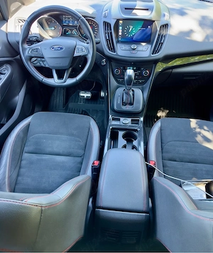 Vand Ford Kuga ST Line - imagine 5