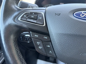 Ford EcoSport 1.0 Benzina 125 Cp   Titanium - imagine 9