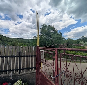 Vând sau schimb casa părintească - imagine 4