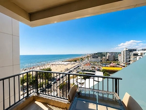 Apartament 2 camere | Vedere panoramica spre mare |  Prima linie la plaja - imagine 7