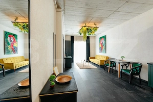 Apartament cu doua camere semidecomandat, parcare proprie, zona centrala - imagine 3