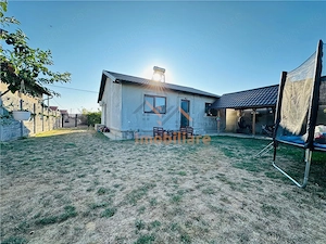 CASA CU 4 CAMERE | ZONA OSORHEI | 10 KM DE ORADEA - imagine 15