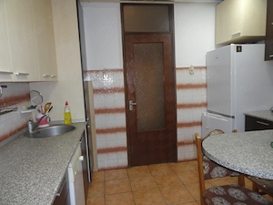 Apartament 4 camere decomandat, 2 bai, 2 balcoane, etaj 3 Micalaca - Miorita, 93 mp, centrala pe gaz - imagine 4