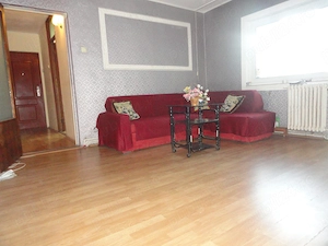 Apartament 4 camere decomandat, 2 bai, 2 balcoane, etaj 3 Micalaca - Miorita, 93 mp, centrala pe gaz - imagine 2