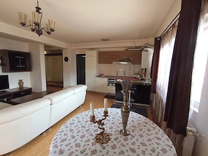 Apartament 2 camere 74 mp preț foarte bun etaj 1 - imagine 8