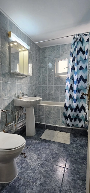 Închiriez apartament 2 camere - imagine 7
