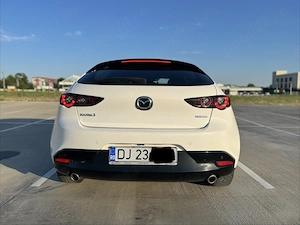 Mazda 3 Hathback 2020 1.8D Automata Business Executive  - imagine 2