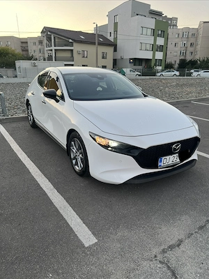 Mazda 3 Hathback 2020 1.8D Automata Business Executive  - imagine 4
