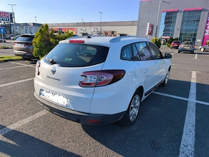 Renault Megane - imagine 5