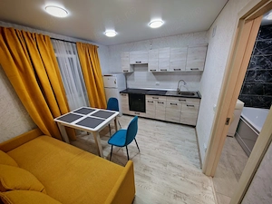 Garsonieră Lux,etaj 2,zona Bularga-Mihail Sturza pod Bucium,liberă