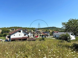 Teren intravilan de vânzare în Sigmir 800mp