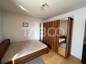 Apartament 3 camere zona Trei Stejari Strada Balea balcon 3 mp 