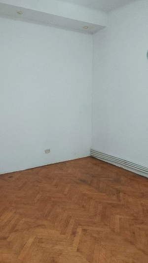 Inchiriere apartament 3 camere UNIVERSITATE - imagine 8