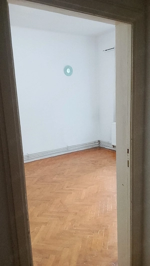 Inchiriere apartament 3 camere UNIVERSITATE - imagine 10