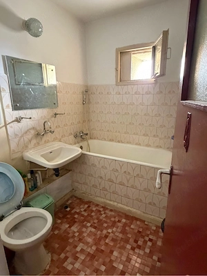 Vanzare apartament 2 camere - imagine 3
