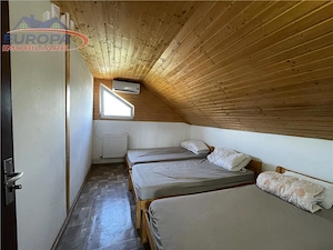 Casa tip Pensiune zona Dallas-Tulcea - imagine 12
