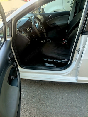 seat ibiza - imagine 4