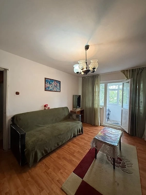 Apartament cu 2 camere, 45 mp, balcon închis, poziție excelentă, Craiovița Nouă - imagine 2