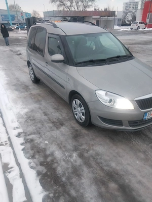 Vând Skoda Roomster  - imagine 2