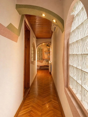 Spațiu comercial ultracentral Galați | Lângă BCR | Ideal birouri, cabinete, firmă - imagine 8