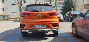 Vând autoturism tip SUV, MG ZS 1.0T GDI 111 CP, Turbo injecție directă, cutie manuală cu 6 trepte  - imagine 4