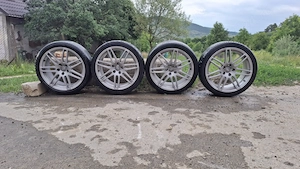 Roți originale Audi R19 într-o stare foarte bună!