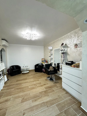 Salon de Coafură & Frizerie AMELY   Orșova, zona Evantai - imagine 5