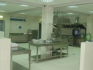 Inchiriem spatiu comercial UTILAT  - CATERING  !!! - imagine 3