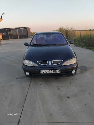 Vând Renault megane  - imagine 2
