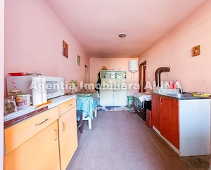 Casa si teren 1147 mp in Satul Vetel din Comuna Vetel, Jud. Hunedoara, zona ultracentrala. - imagine 12