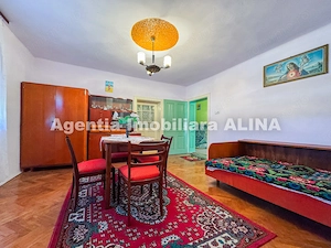 Casa si teren 1147 mp in Satul Vetel din Comuna Vetel, Jud. Hunedoara, zona ultracentrala. - imagine 4