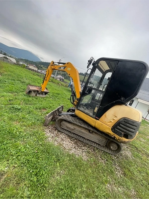 miniexcavator Cat 302.5 - imagine 2