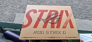 Laptop Gaming ASUS ROG Strix G16 G615LW