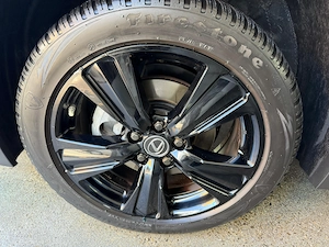 Jante aliaj pe 18" Lexus UX 250 an 2023