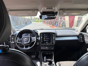 Vand Volvo XC 40, D3 4x4  - imagine 4