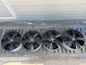 Jante aliaj pe 18" Lexus UX 250 an 2023 - imagine 2