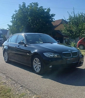 BMW Seria 3 E90 an 2008 mot.1.6 i. benzina. stare impecabila.180.000km