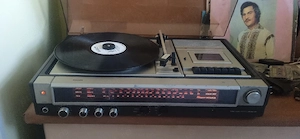 vand combina muzicala Philips