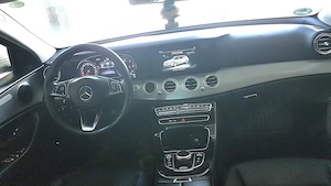 Mercedes-Benz E200, 9G-Tronic din 2017 (Euro6) - imagine 6