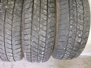 Cauciucuri dimensiune 215 60 17 c