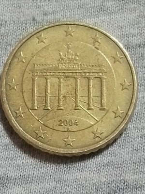 Monedă veche de colecție 