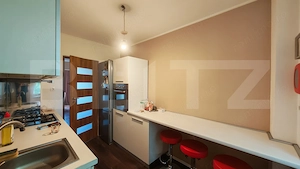 Apartament 4 camere decomandat, etaj intermediar, Splaiul Crisanei - imagine 6