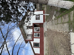 Proprietate cu 4.044 mp teren | Casa + anexe|40 50 min Buc | Dragoesti - imagine 2