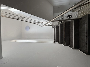 Proprietate cu 4.044 mp teren | Casa + anexe|40 50 min Buc | Dragoesti - imagine 7
