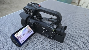 Camera video Canon XA20
