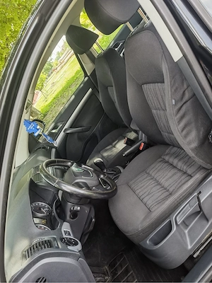 Skoda Octavia 1,6TDI ..Euro 5.. Limuzină 220000 km - imagine 4