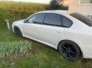 Subaru Legacy 2008 2.0 benzină  - imagine 4