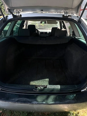 Skoda Octavia Tour 1.9 TDI   An 2009   Euro 4 (AXR)   Clima, Geamuri electrice, Acte la zi - imagine 4